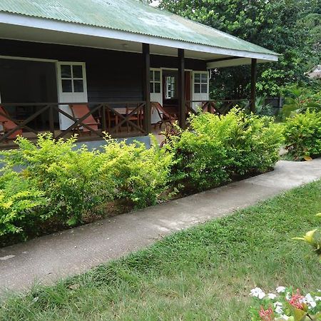 Chez Michelin Pension Residence Guest House La Digue Buitenkant foto