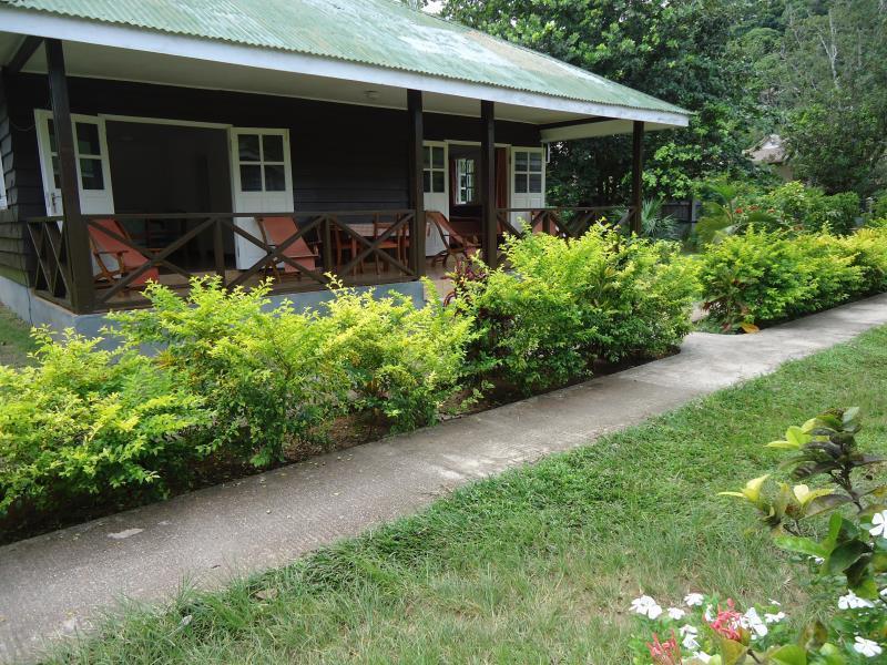 Chez Michelin Pension Residence Guest House La Digue Buitenkant foto